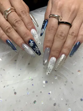 ネイル ✨絶対に褒められる 店長"Momonaのネイルデザイン