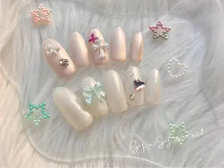 セミロング SyiSyu なんば本店のネイルデザイン