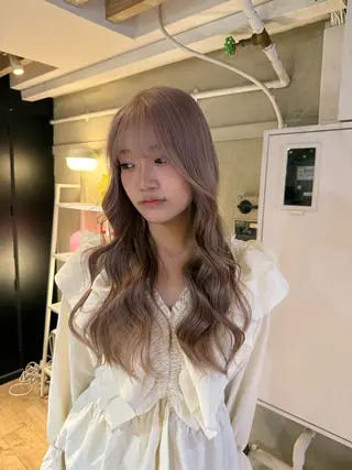 セミロング カラー ヘアアレンジ 海外/ハイトーン🪽 ☯️ami☯️のヘアスタイル