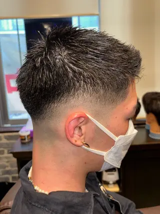 ショート メンズ millionbucks barbershop 上野店所属・【無料/特殊ヘア/ 上野/バーバー】東山のヘアスタイル