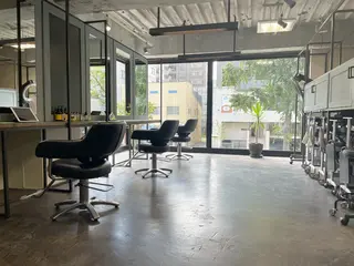 ユイカ🐮暖色カラー / 髪質改善のヘアスタイル