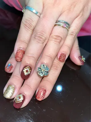 ショート ネイル 《LB》ラブリエ Nail&eyeのマツエク・マツパデザイン