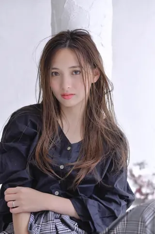 ロング カラー ヘアアレンジ kiki所属・中田 敏明のヘアスタイル