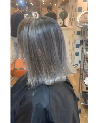 カラー Beyond（kitaro）所属・石井辰功也 フリーランス美容師のヘアスタイル