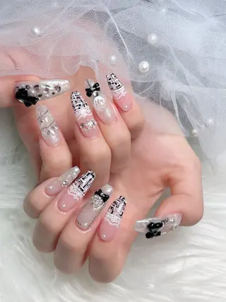 ネイル 💅ネイルハウス🏡 🎀TOMO🎀のネイルデザイン