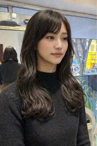 ロング パーマ デジタルパーマ/ コテ巻き風パーマのヘアスタイル