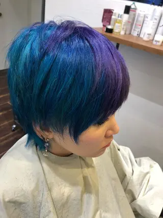 ショート カラー 皆巳 達郎のヘアスタイル