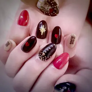 ネイル NOIROUGE所属・NOI ROUGEのネイルデザイン