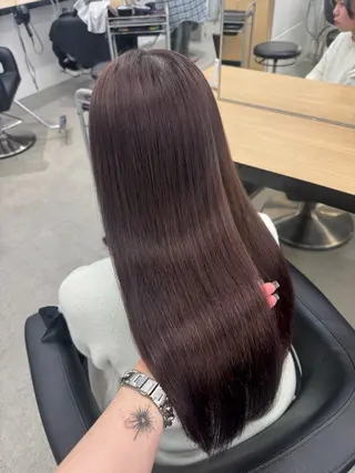 ロング カラー 暗髪🩶ラベンダー/ ブルー/ユウナ🤍のヘアスタイル