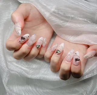 ネイル Lee Nailsのネイルデザイン