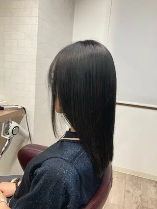 セミロング 佐藤 凛のヘアスタイル