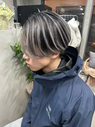 ショート AiM エイム　韓国レイヤーのヘアスタイル