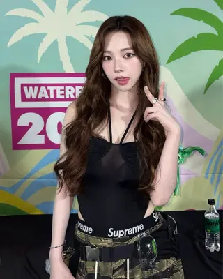 ロング カラー 艶カラー♡クール トレンドヘア♡アユミのヘアスタイル