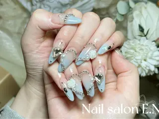 ネイル E.N🦋 長さ出し/持ち込みのネイルデザイン