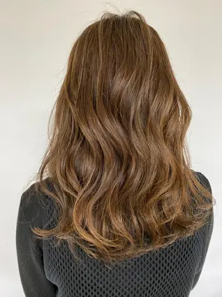 セミロング カラー steed tokyo所属・KOOKI スティードトーキョーのヘアスタイル