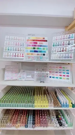 ネイル Theone栄店 伊藤のネイルデザイン