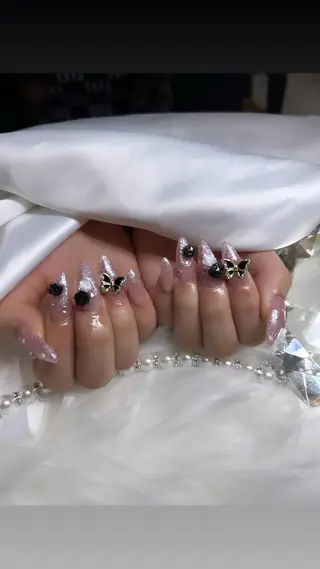 ネイル 加納 莉音のネイルデザイン