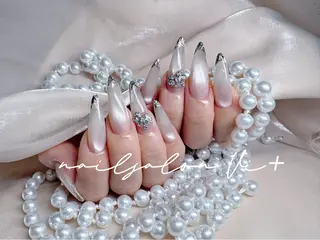 ネイル ✨Nailsalon Vi+✨のネイルデザイン