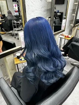 ロング カットカラー🩷 五島桜樫のヘアスタイル