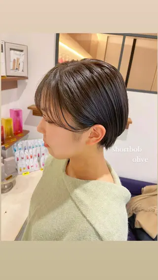 ショート カラー ショート/ボブ/透明 感カラー/高橋あみのヘアスタイル