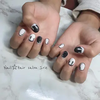 ネイル Hair salon Irie所属・與儀 知佳のネイルデザイン