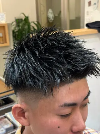 ショート パーマ Naya Takumaのヘアスタイル