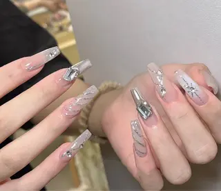 ネイル D-BEAUTY Nailsalonのネイルデザイン