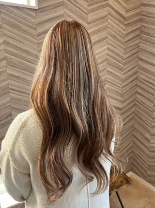 ロング カラー 🎀 REINAのヘアスタイル