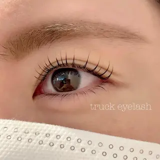 マツエク・マツパ truck阿倍野所属・truck 渡邊 侑季の眉毛・アイブロウイメージ