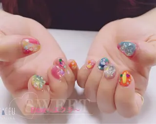 ネイル ネイルサロン エクラ 🌹【スカルプ専門】のネイルデザイン