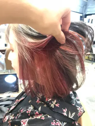 ミディアム カラー パーマ ヘアアレンジ メンズ キッズ ネイル マツエク・マツパ サロンドミルク 原宿のヘアスタイル