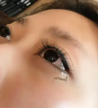 セミロング マツエク・マツパ ツメトマツゲ .のネイルデザイン