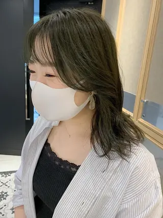 ミディアム カラー TENELE所属・チバ タクミのヘアスタイル