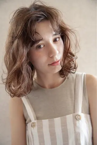 ミディアム カラー 髪質改善/艶髪特化 /柔らかさ/清水翔矢のヘアスタイル