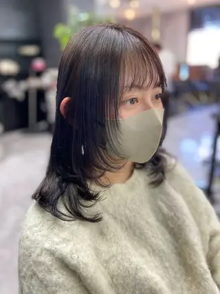 ミディアム 瀧下 唯のヘアスタイル