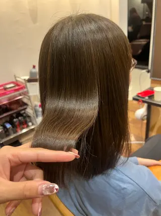 セミロング カラー 🌻井上 マリー🌻のヘアスタイル