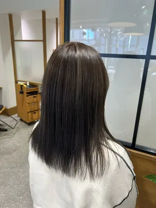 ミディアム やなぎさわ はるなのヘアスタイル