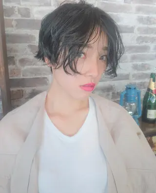 ショート ＦＵＮＩＣ ファニックのヘアスタイル