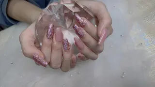 ネイル Wiwi Salonのネイルデザイン