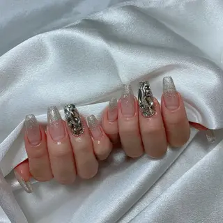 ネイル インフィニティ ネイルサロンのネイルデザイン