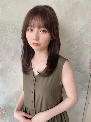 ミディアム パーマ 顔周り/くびれヘア 韓国ヘア💕風間るなのヘアスタイル