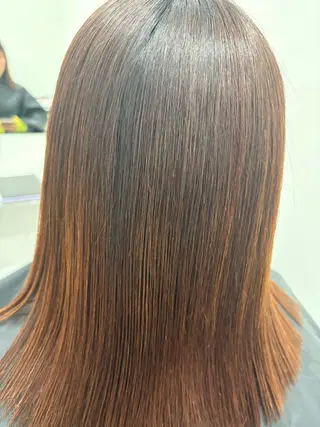 ミディアム AI KIのヘアスタイル