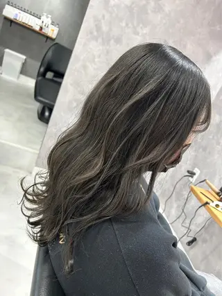 カラー Las.所属・萩原 一葉のヘアスタイル
