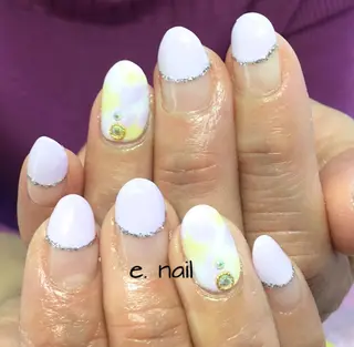 ネイル e.nail所属・和賀井 恵理のネイルデザイン