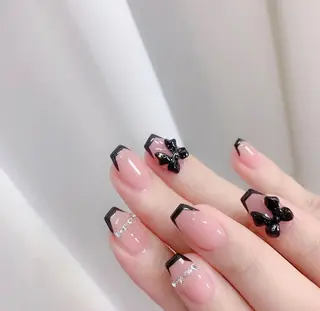 ネイル M🌷nail 長さだし専門店のネイルデザイン