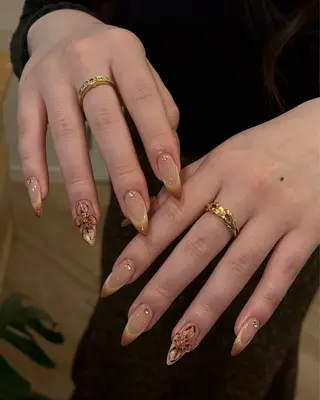 ネイル Nes.Nail所属・Miyagi Asamiのネイルデザイン