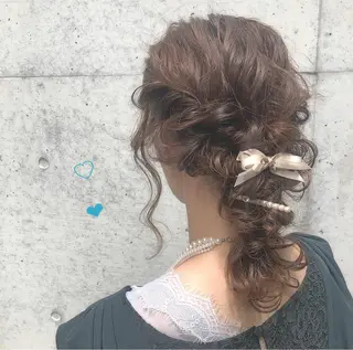 ミディアム カラー パーマ ヘアアレンジ apish aoyama所属・武 愛子の眉毛・アイブロウイメージ