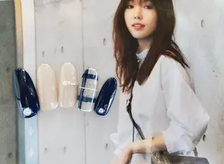 ネイル bloom *のネイルデザイン