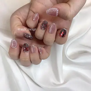 ネイル n'eige nail所属・大谷 綾香のネイルデザイン
