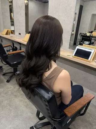 ロング カラー 神戸/karina /レイヤー/髪質改善のヘアスタイル